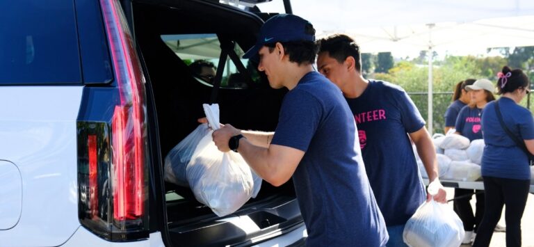 Gov shutdown YMCA food distribution
